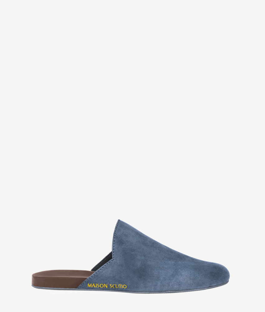GLAUCOUS SLEEEPERS IN SUEDE